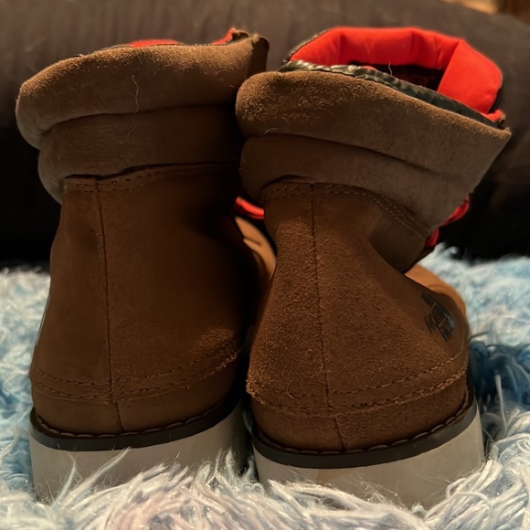 womens size 7 the north face shoes - Picture 3 of 7